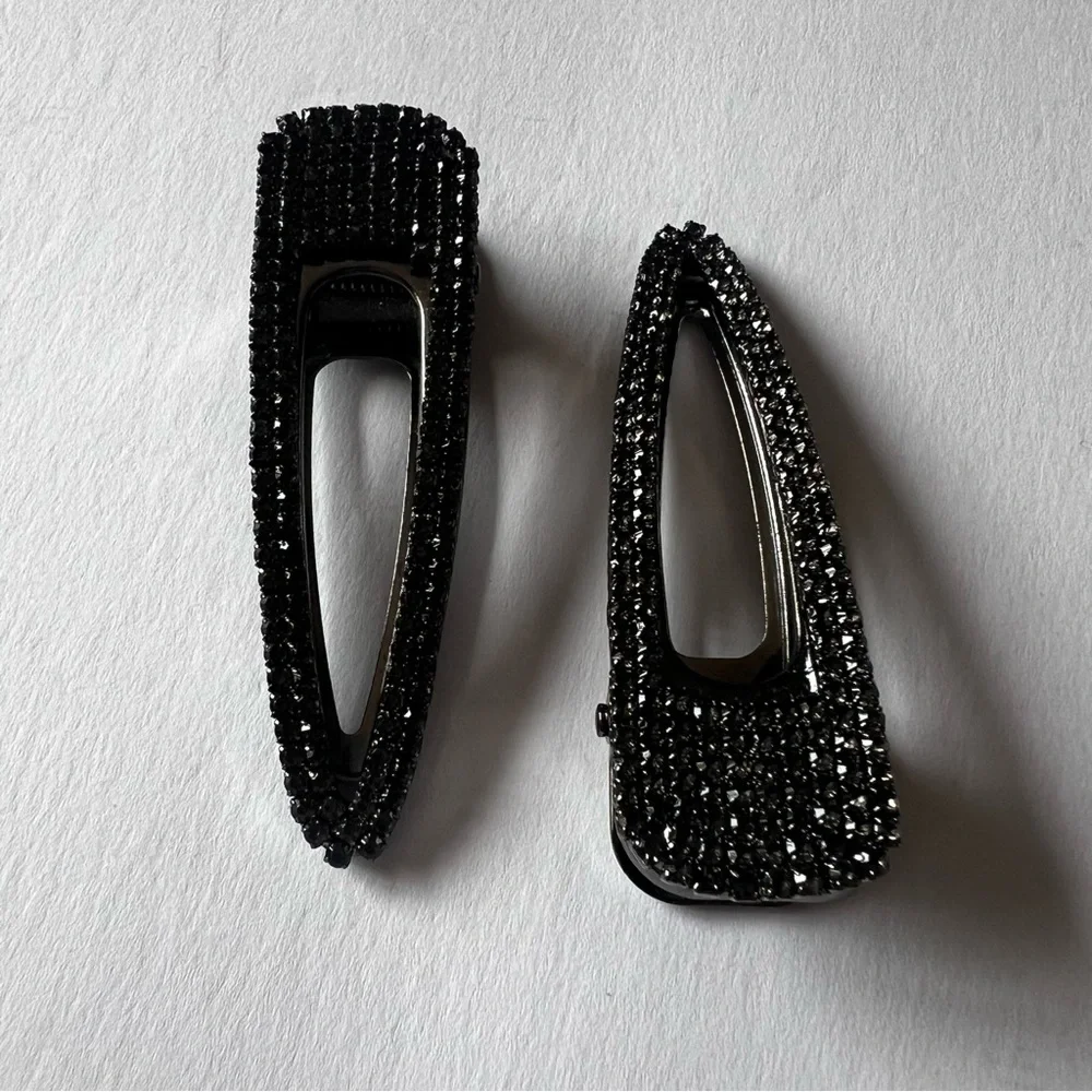 ETTIKA SET OF TWO LARGE HAIR CLIPS GUNMETAL WITH BLACK CRYSTALS NWT